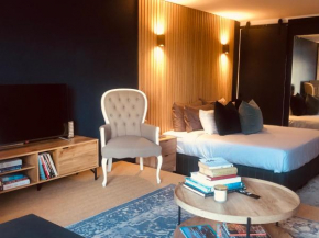 Studio Blue in Mouille Point